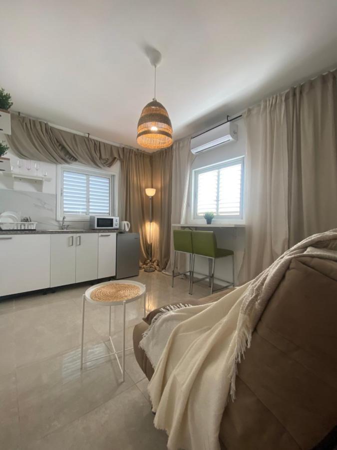 Apartment Oskar Beach บัตยัม ภายนอก รูปภาพ