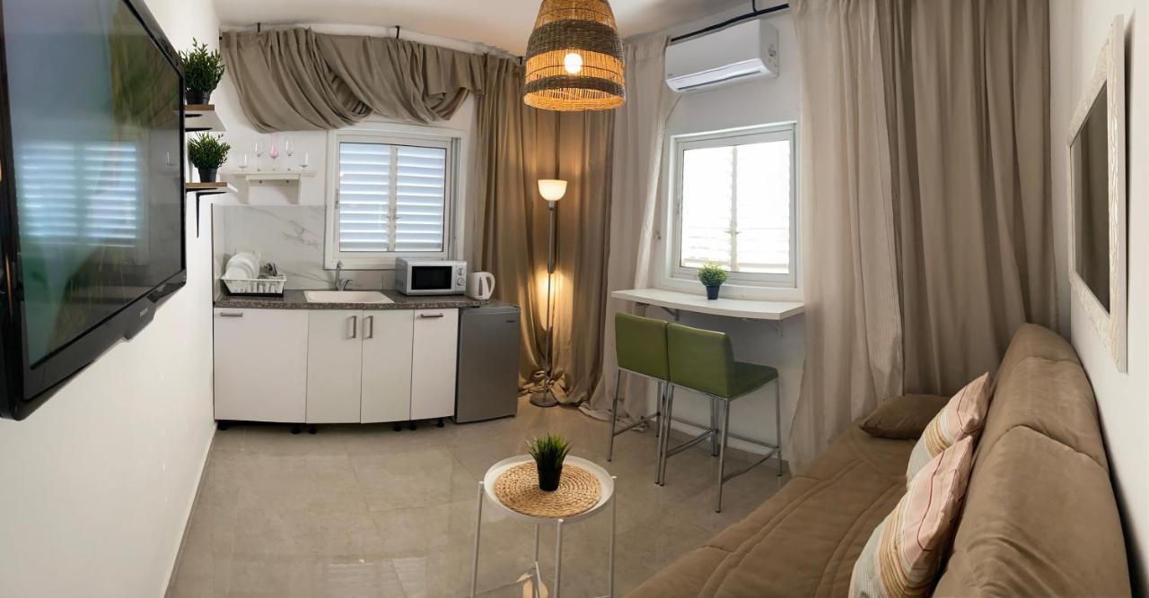 Apartment Oskar Beach บัตยัม ภายนอก รูปภาพ