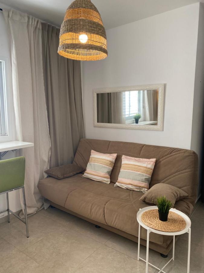 Apartment Oskar Beach บัตยัม ภายนอก รูปภาพ