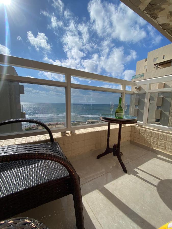 Apartment Oskar Beach บัตยัม ภายนอก รูปภาพ