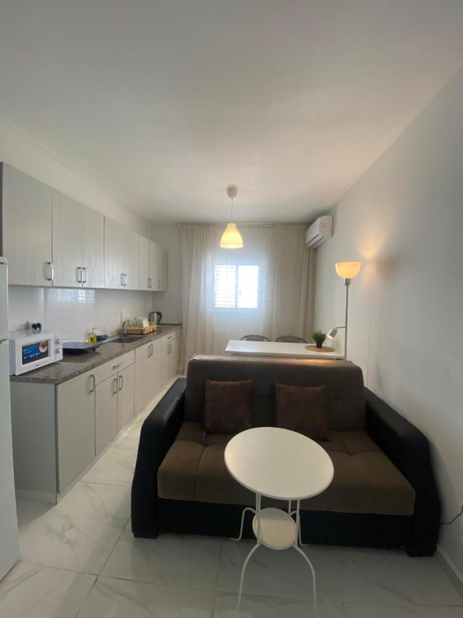 Apartment Oskar Beach บัตยัม ภายนอก รูปภาพ